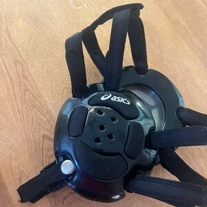 ASICS Black Adjustable  Wrestling Headgear